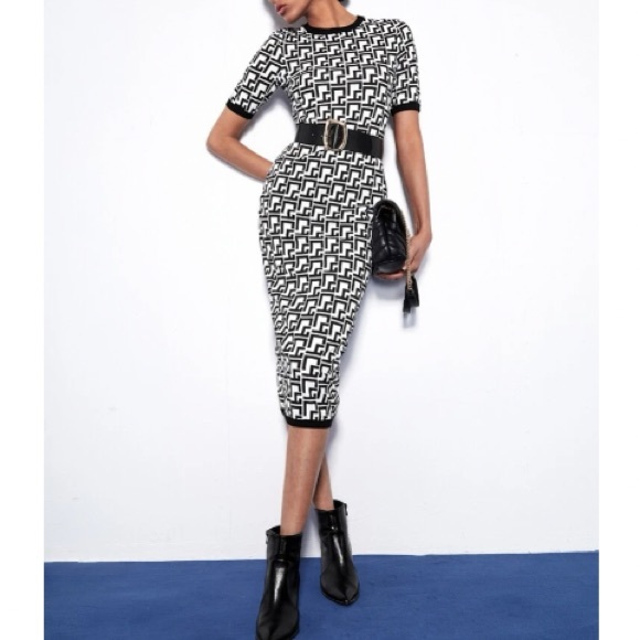 Geo print bodycon dress - Picture 2 of 8